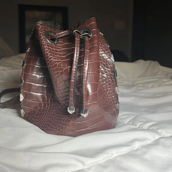 Zara Bags Burgundy Croc Bucket Bag Poshmark